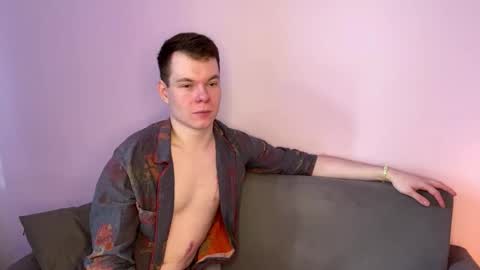 Julie and Thomas online show from March 28, 2026, 7:08 am