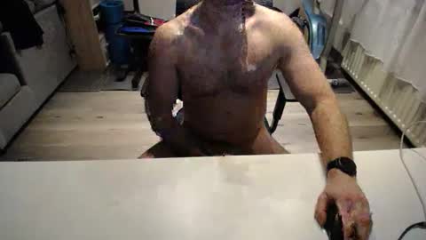 julienneedyou online show from October 20, 2025, 5:41 am