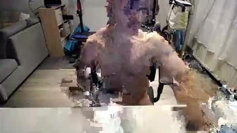 julienneedyou online show from November 4, 2025, 6:34 am