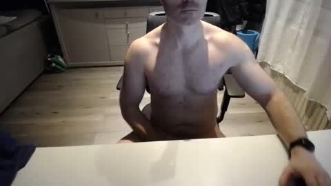 julienneedyou online show from February 17, 2026, 6:43 am