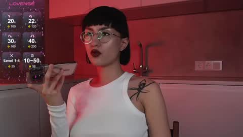 Snapshot of julierayls chatting on December 3, 2024, 10:06 am see u on Tuesday December 3 in 0200 UTC time turn on notifications so you dont miss me online show from December 3, 2024, 10:06 am