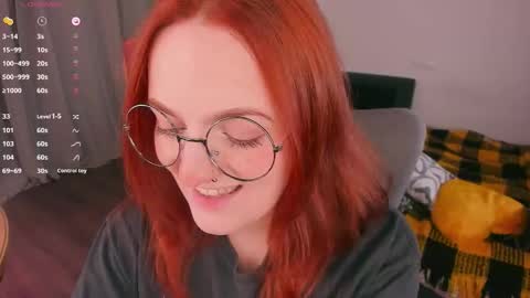 Snapshot of juliet_schoolgirl chatting on October 23, 2025, 1:32 pm Juliet online show from October 23, 2025, 1:32 pm