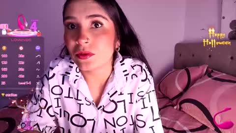 Julieta4 online show from October 11, 2025, 10:52 pm