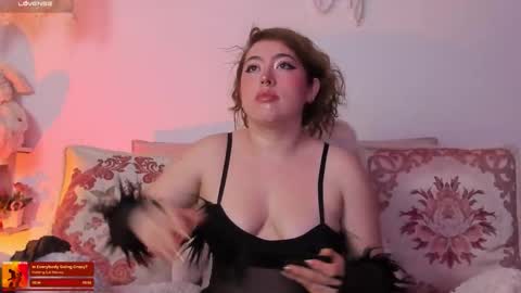 Juli  online show from September 26, 2025, 3:32 am