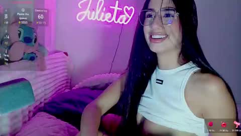 Julieta Duke online show from October 25, 2025, 2:30 am