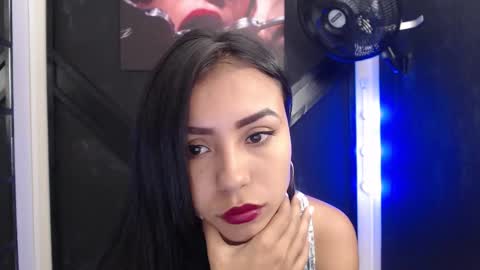 Snapshot of julieta_fn chatting on March 3, 2025, 12:27 pm julieta_fn online show from March 3, 2025, 12:27 pm