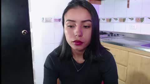 Snapshot of julieta_fn chatting on May 26, 2026, 2:57 pm julieta_fn online show from May 26, 2026, 2:57 pm