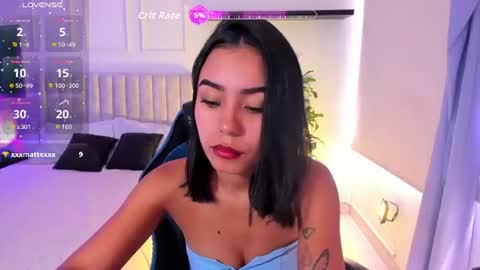 Snapshot of julieta_fn chatting on June 19, 2026, 3:05 pm julieta_fn online show from June 19, 2026, 3:05 pm