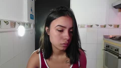 Snapshot of julieta_fn chatting on June 22, 2026, 2:14 pm julieta_fn online show from June 22, 2026, 2:14 pm