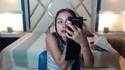 julieta_fn online show from June 27, 2026, 2:12 pm