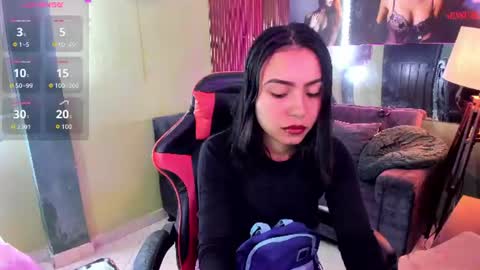 julieta_fn online show from July 29, 2026, 2:15 pm
