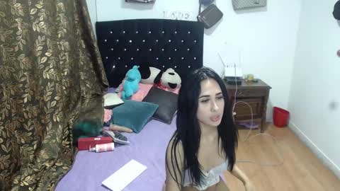 Julieta.  online show from December 2, 2024, 2:20 am