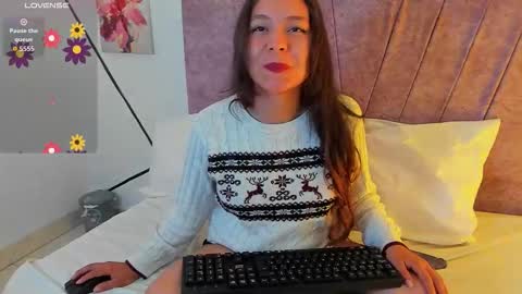 Snapshot of julieta_lein chatting on October 10, 2025, 10:31 pm julieta_lein online show from October 10, 2025, 10:31 pm