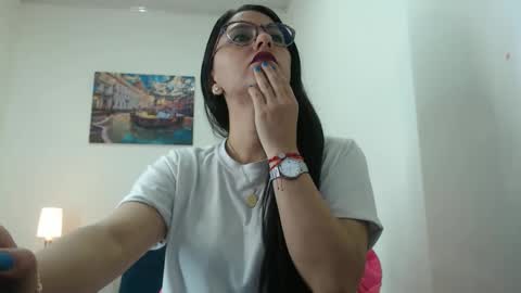 Snapshot of julieta_r0ssi chatting on February 13, 2026, 12:01 pm Julieta r0ssi online show from February 13, 2026, 12:01 pm