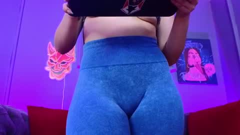  Julieta  online show from December 26, 2024, 12:38 pm