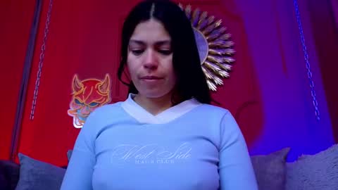 Snapshot of julieta_russell chatting on September 29, 2025, 11:48 am Julieta online show from September 29, 2025, 11:48 am