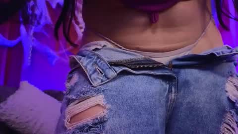 Snapshot of julieta_russell chatting on October 28, 2025, 11:47 am Julieta online show from October 28, 2025, 11:47 am