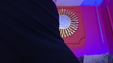  Julieta  online show from November 21, 2025, 11:31 am