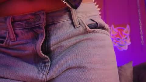  Julieta  online show from December 17, 2025, 11:16 am