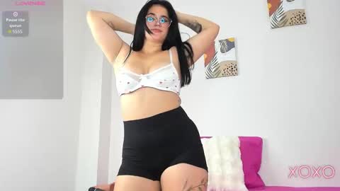 Julieta online show from September 18, 2025, 3:30 am