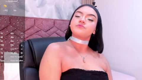 Julieta  online show from April 21, 2026, 1:06 pm