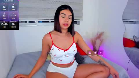 Julieth Gomez online show from February 24, 2025, 6:05 am