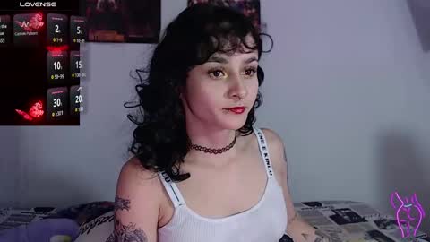 Julieta Jaguar online show from February 26, 2025, 2:57 pm