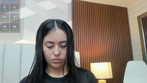 Julieta Santos online show from May 27, 2026, 6:27 pm