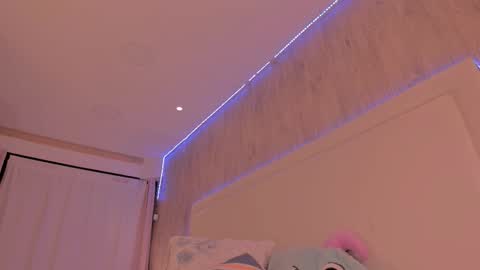 Snapshot of julietavargas chatting on March 8, 2026, 2:10 pm Julieta Vargas online show from March 8, 2026, 2:10 pm