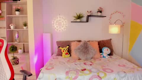 Julietha  online show from February 26, 2025, 6:21 pm