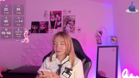 Julieth online show from October 23, 2025, 9:02 pm