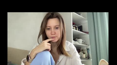 julietsensation online show from January 22, 2025, 1:11 pm