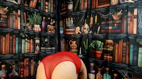 Julietta Jackson online show from February 14, 2026, 9:55 pm