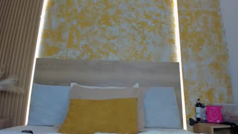 Snapshot of julietta_pink chatting on March 22, 2026, 11:35 am Julieta online show from March 22, 2026, 11:35 am