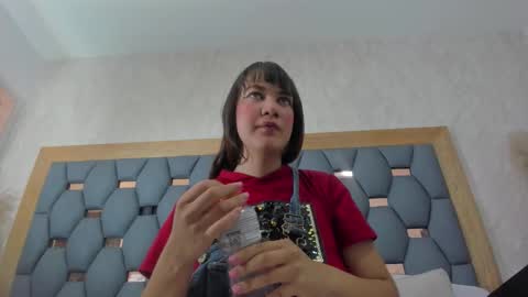 juliette_pretty_ online show from September 22, 2025, 11:45 am