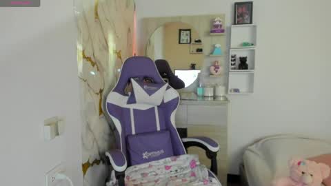 juliette online show from May 9, 2026, 5:29 pm