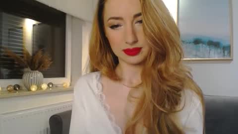 Snapshot of juliettesensual chatting on February 22, 2025, 3:25 pm JulietteSensual online show from February 22, 2025, 3:25 pm