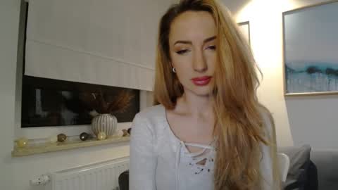 Snapshot of juliettesensual chatting on March 11, 2025, 7:58 pm JulietteSensual online show from March 11, 2025, 7:58 pm
