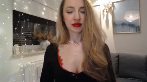 JulietteSensual online show from March 20, 2026, 9:41 pm