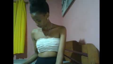 juliexexy online show from December 21, 2024, 3:53 pm