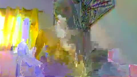juliexexy online show from March 8, 2025, 10:32 am