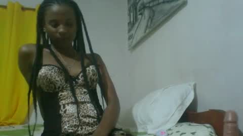 juliexexy online show from March 11, 2025, 3:45 pm