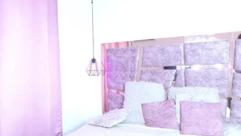 Snapshot of julikeita chatting on February 3, 2026, 2:53 am julikeita online show from February 3, 2026, 2:53 am