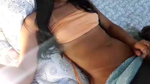 Snapshot of julinhaaq chatting on November 12, 2025, 3:56 pm julinhaaq online show from November 12, 2025, 3:56 pm