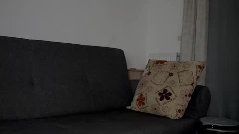 JULiUS   online show from October 11, 2025, 7:56 pm