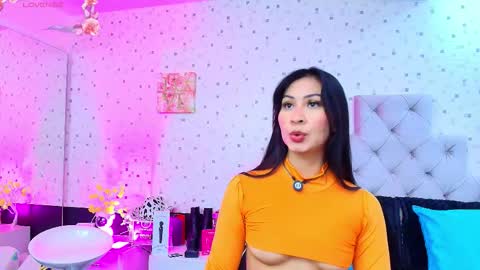 Snapshot of jullietareyes chatting on March 18, 2026, 11:57 am Julieta Reyes online show from March 18, 2026, 11:57 am