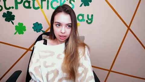 DoubleCherry online show from March 18, 2026, 6:49 am