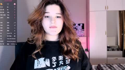 Julie online show from February 3, 2025, 3:59 pm