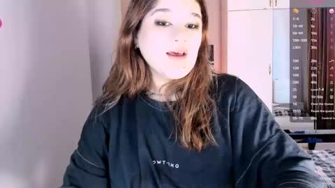 Julie online show from February 12, 2025, 11:51 am