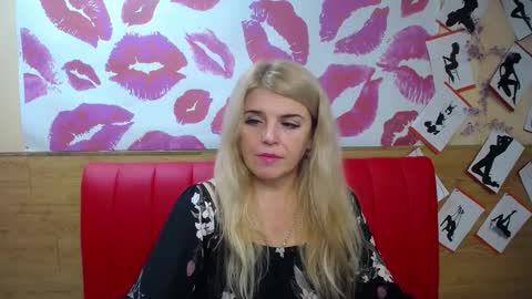Julya Barbi online show from September 10, 2025, 5:18 am